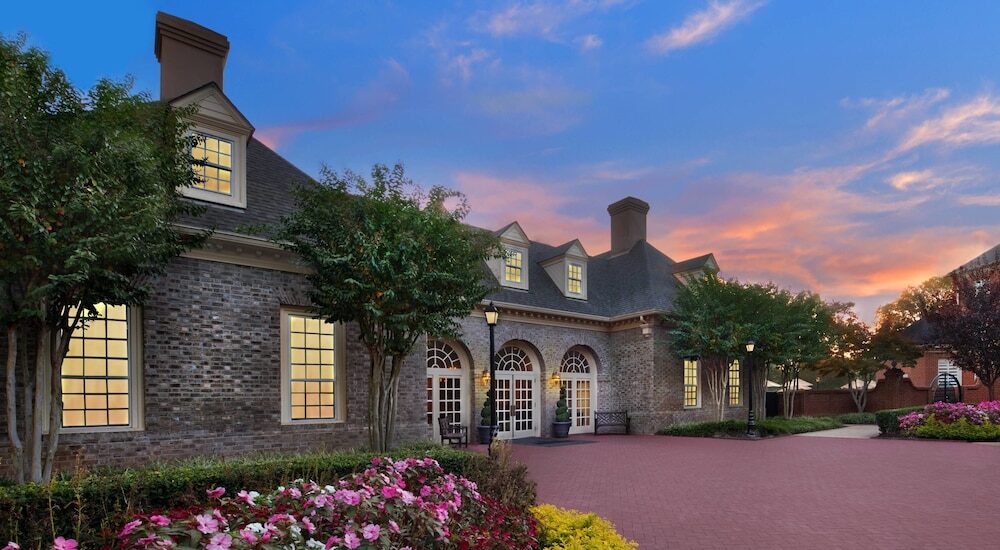 Marriott’s Manor Club at Ford’s Colony